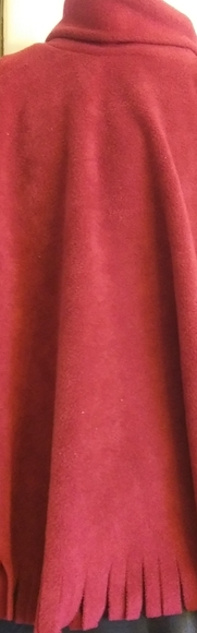 Burgandy Poncho Pullover Onesize - Picture 6 of 6